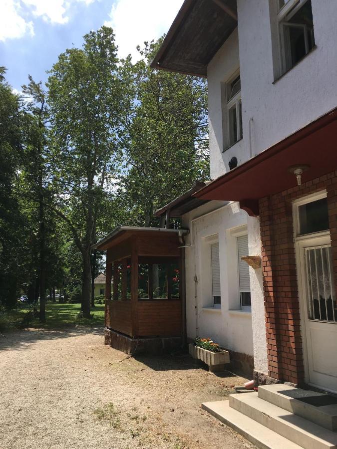 Honved N3. Apartman Balatonlelle Bagian luar foto